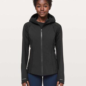 Lululemon Women's Cross Chill Jacket - Black - fits like a 2